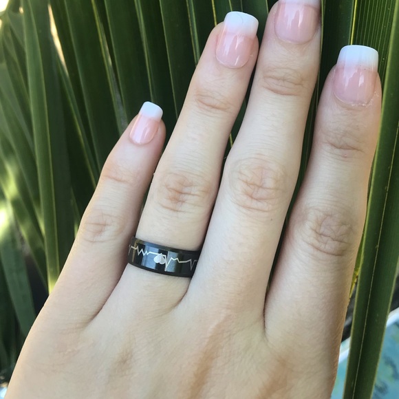 Jewelry - NWT stainless steel black ring